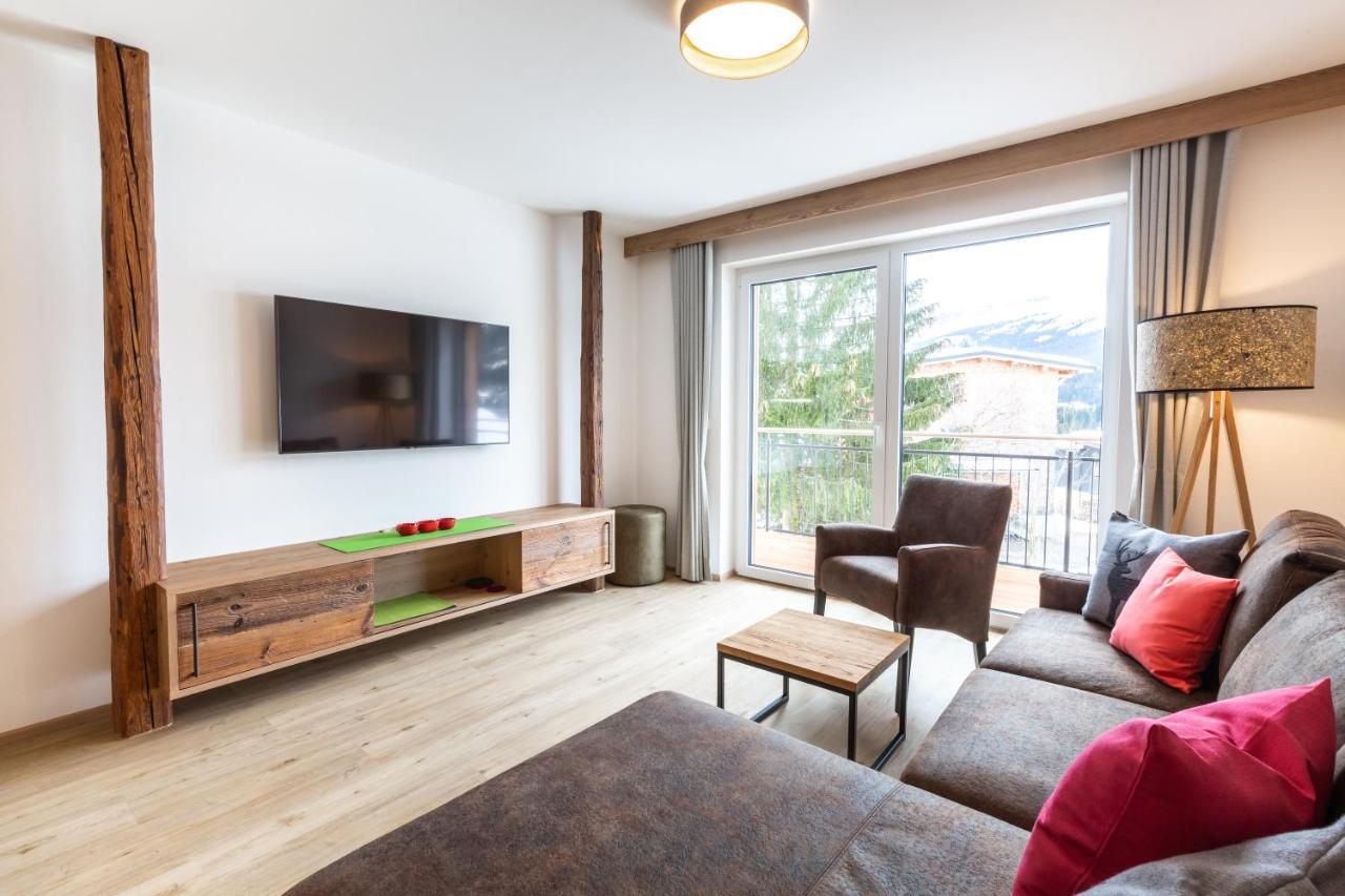Haus Fellhorn - Ferienwohnungen Riezlern Exterior foto
