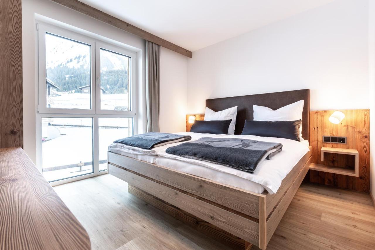 Haus Fellhorn - Ferienwohnungen Riezlern Exterior foto